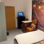 Ferienzimmer Healing Und Montuerwohnung * Weissenfels