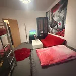 Ferienzimmer Healing Und Montuerwohnung Weißenfels