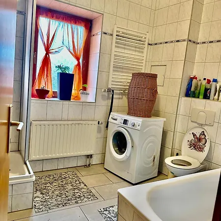 Rum i privatbostad Ferienzimmer Healing Und Montuerwohnung *