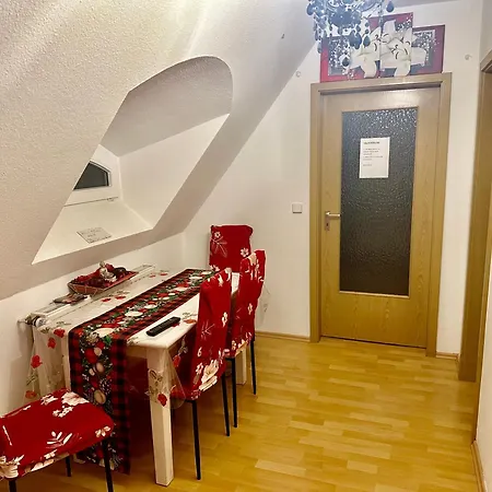 Ferienzimmer Healing Und Montuerwohnung