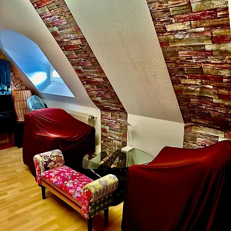 Ferienzimmer Healing Und Montuerwohnung * Weissenfels