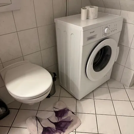 Homestay Ferienzimmer Healing Und Montuerwohnung Weissenfels