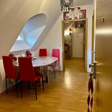 Ferienzimmer Healing Und Montuerwohnung