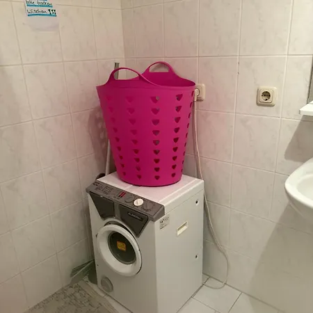 Ferienzimmer Healing Und Montuerwohnung