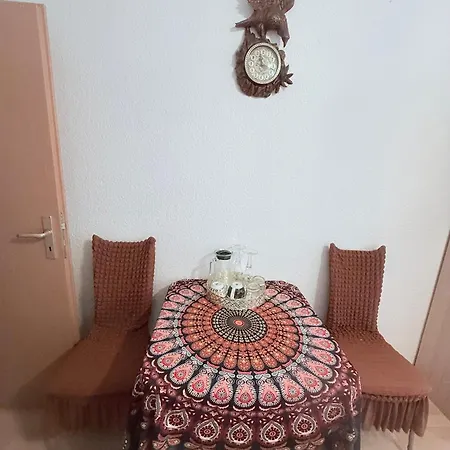 Ferienzimmer Healing Und Montuerwohnung Weißenfels