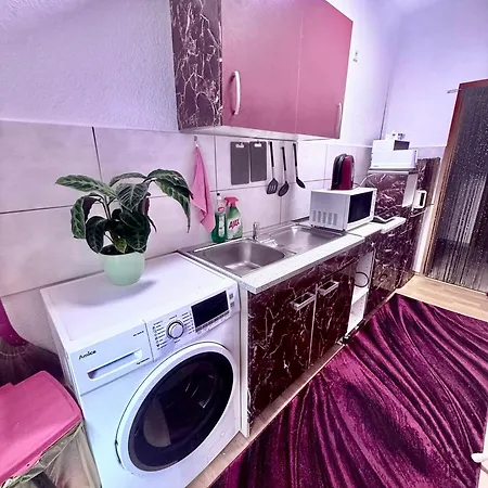 Ferienzimmer Healing Und Montuerwohnung