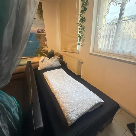 Homestay Ferienzimmer Healing Und Montuerwohnung Weissenfels
