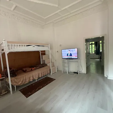 Ferienzimmer Healing Und Montuerwohnung Rum i privatbostad *