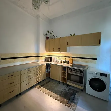 Ferienzimmer Healing Und Montuerwohnung * Weißenfels