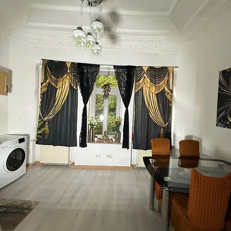 Ferienzimmer Healing Und Montuerwohnung Weißenfels