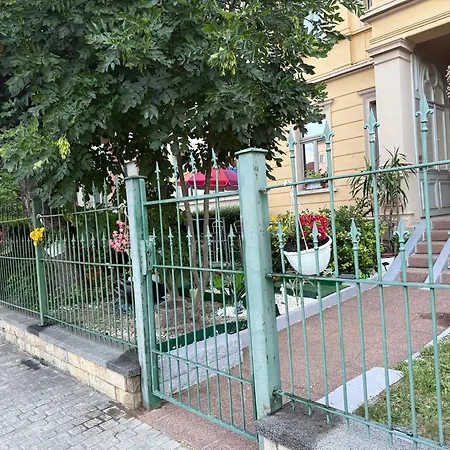 Ferienzimmer Healing Und Montuerwohnung Privat bolig