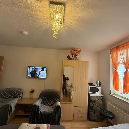 Ferienzimmer Healing Und Montuerwohnung *