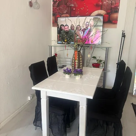 Ferienzimmer Healing Und Montuerwohnung * Weißenfels