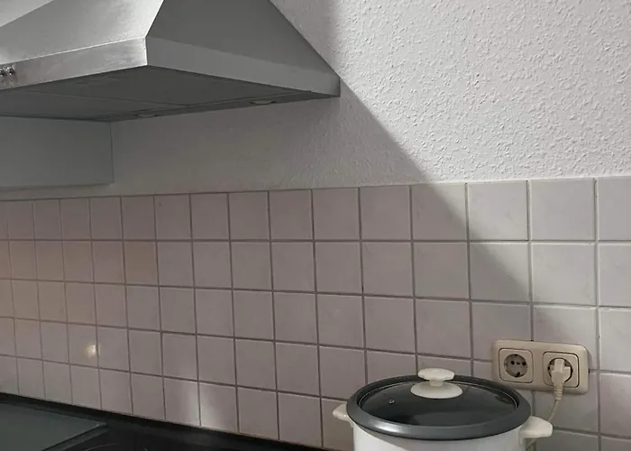 Ferienzimmer Healing Und Montuerwohnung * Weißenfels