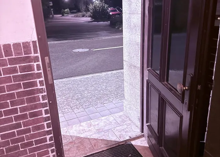 Ferienzimmer Healing Und Montuerwohnung 民宿 *