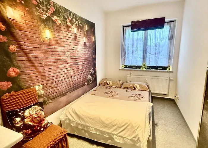 Ferienzimmer Healing Und Montuerwohnung * Weißenfels