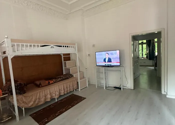 Ferienzimmer Healing Und Montuerwohnung 民宿 *