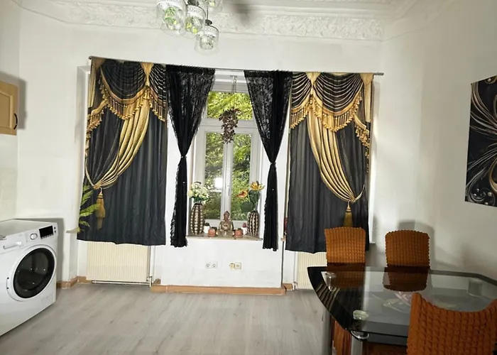 Ferienzimmer Healing Und Montuerwohnung Weißenfels